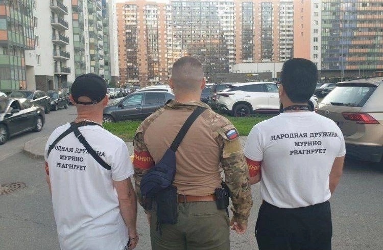 Жители Мурино (СПБ) создали народную против мигрантов.