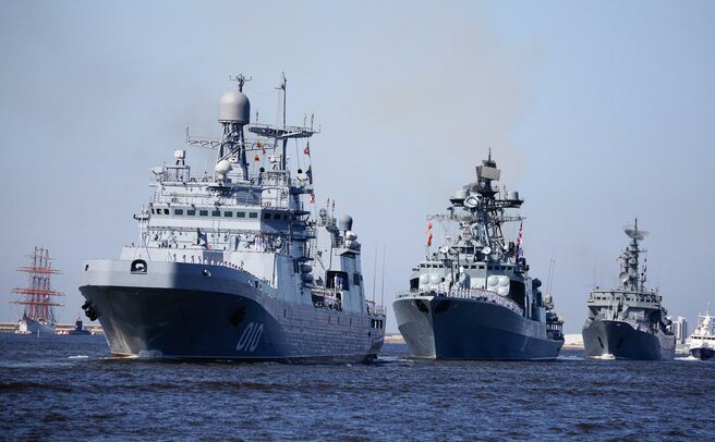 Бывший главком НАТО пригрозил России войной в Черном море