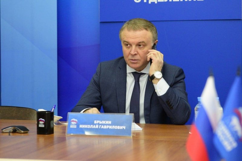 Николай Брыкин - мундир уже не отстирать!
