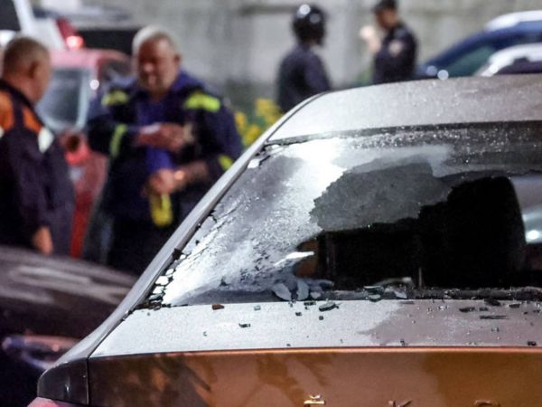 Новая атака дронов под Москвой: обломки упали во дворе многоэтажного дома