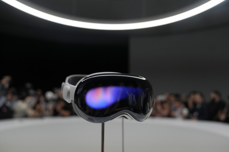 Очки Vision Pro: Apple врывается в виртуальную реальность