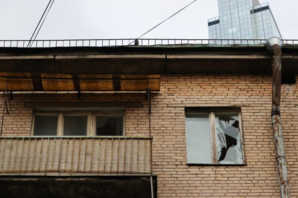 Шестая подряд атака дронов на Москву — один попал в башню в «Москва-Сити»