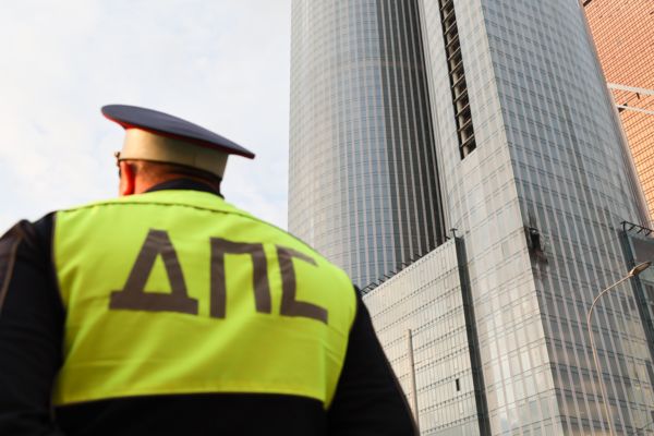 Шестая подряд атака дронов на Москву — один попал в башню в «Москва-Сити»