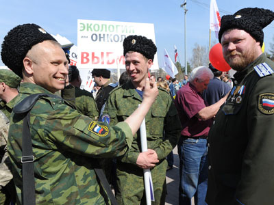 В ХМАО казакам разрешат бить людей - официально и за деньги