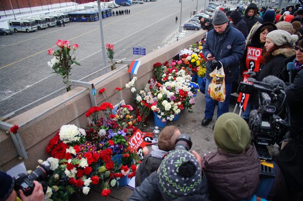 В России прошли акции памяти убитого Бориса Немцова
