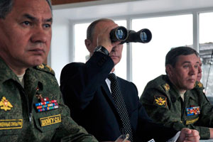 Владимир Путин поручил всем готовиться к войне