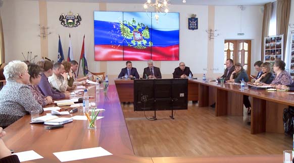 Зачем бывшие чекисты рвутся к власти?