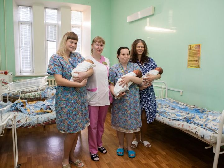 Худший рекорд - с 1945 года в России родилось наименьшее число детей