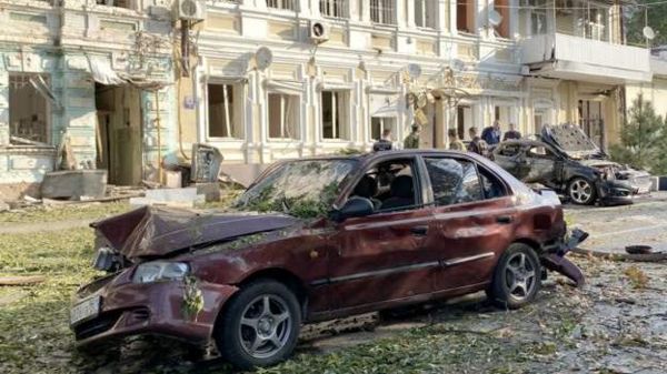 Падение дрона рядом со штабом ЮВО в Ростове-на-Дону. Что известно