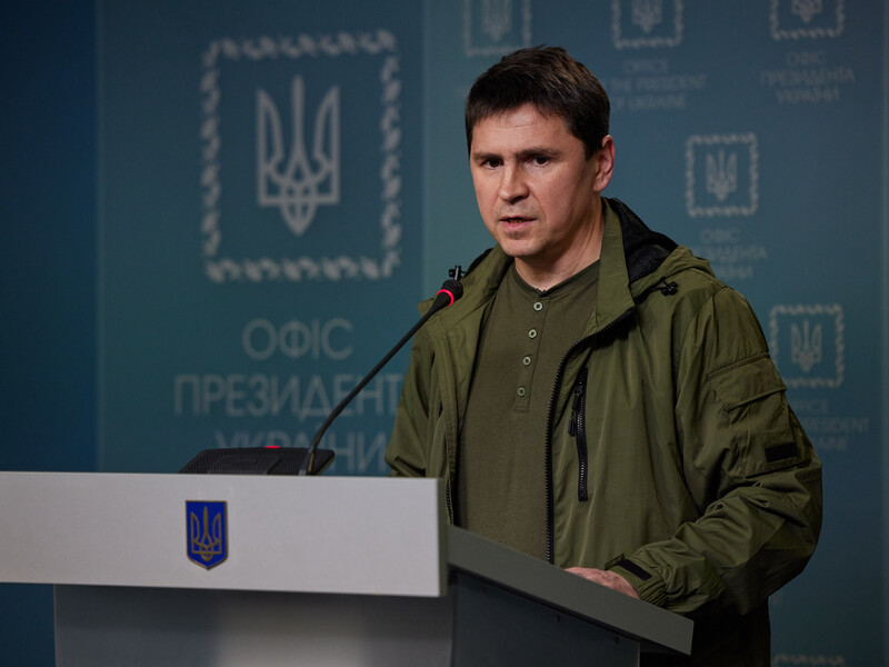 Подоляк отверг версию, что удар по Константиновке мог быть нанесен украинскими силами