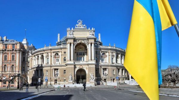 Софийский собор, Киево-Печерскую лавру и исторический центр Львова внесли в список Всемирного наследия ЮНЕСКО, находящегося под угрозой