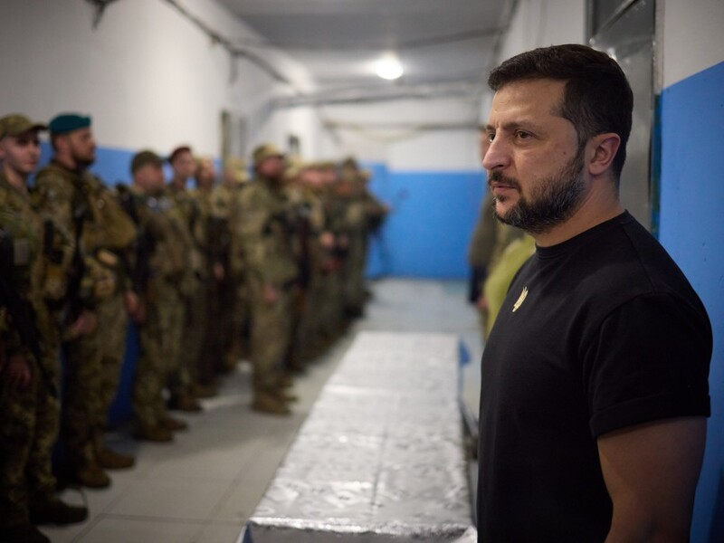 Зеленский о встречах с военными: Все, о чем говорили воины, будет вопросами для участников ставки