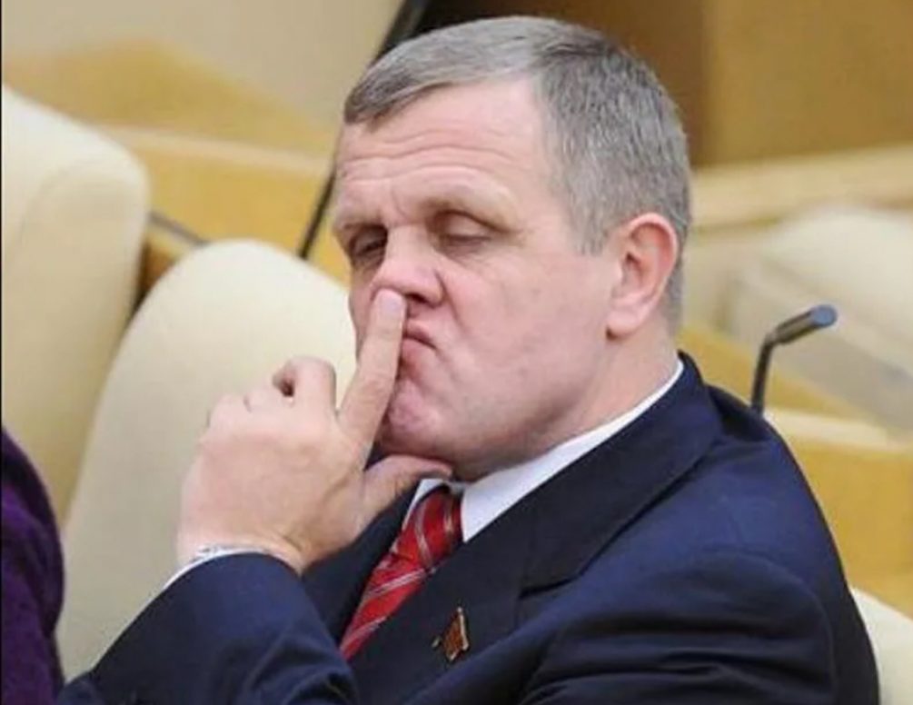 Депутаты Госдумы хотят больше денег на свой пиар