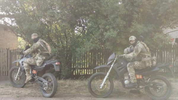 «Мы закапываем себя живьем в землю, чтобы смириться со смертью». Как бойцы ГУР Украины проводят спецоперации