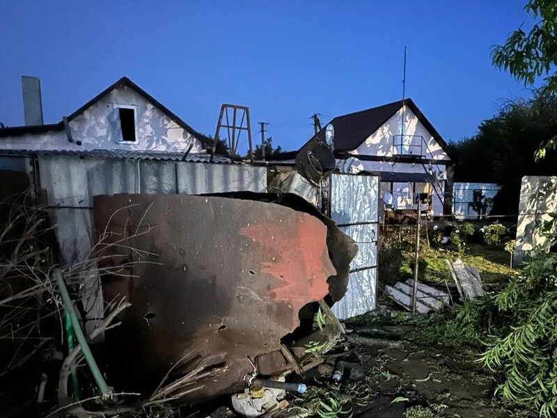 Погибший полицейский в Херсонской области, ракетный удар по Харькову, массированная атака дронов из Крыма. Ситуация в регионах Украины за сутки