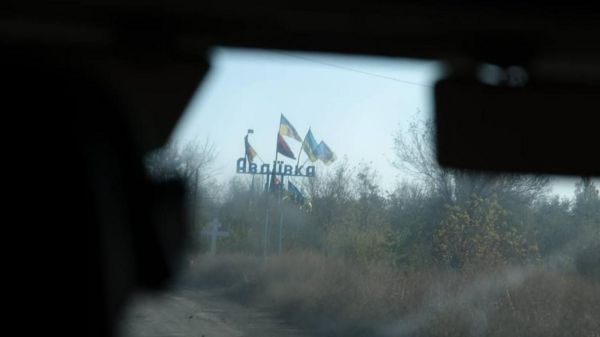 Российская армия ведет массированный штурм Авдеевки. Что там происходит и почему это важно