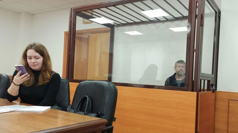Дворника из&nbsp;Нижнего Тагила обвинили в&nbsp;планах &laquo;уничтожить&raquo; военкомат самодельной ракетой