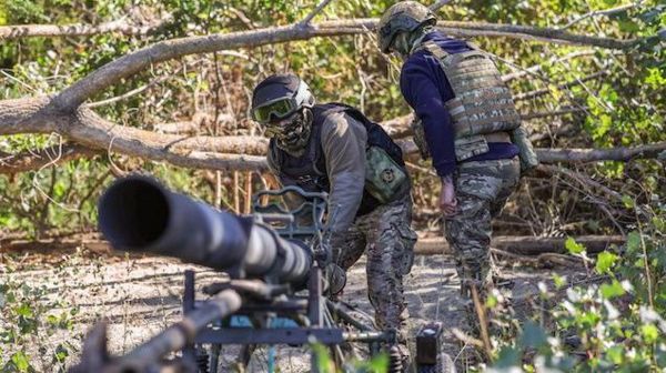 &laquo;Это самоубийство &mdash; туда двигаться&raquo;. Что российские военные говорят о плацдарме ВСУ на левом берегу Днепра