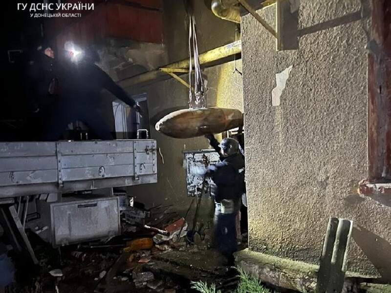 В Торецке в подвале многоквартирного дома обнаружили несдетонировавшую авиабомбу массой 500 кг – ГСЧС