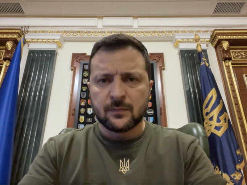 Зеленский о воздушных атаках РФ: Хотя мы и усиливаем ПВО так, как только возможно, опасность значительна