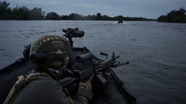 «Я вырвался из ада». Украинский военный рассказал Би-би-си о боях за плацдарм на левом берегу Днепра