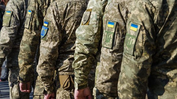 Мобилизация по-новому. Как власти Украины собираются привлекать людей в армию
