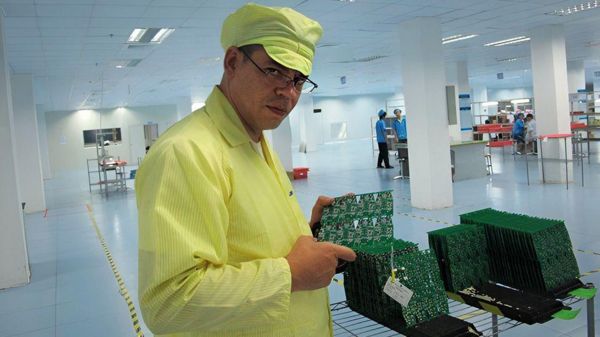 «Обычная торговля». Как ФБР ловит российских бизнесменов, которые обходят санкции