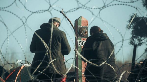 «Поработать на государство». Россия вербует мигрантов с финской границы для войны с Украиной