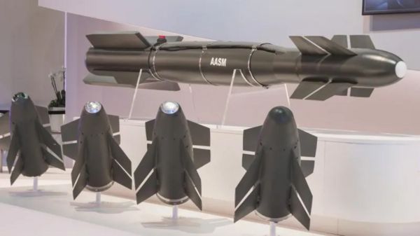Франция предоставит Украине &laquo;умные&raquo; авиабомбы AASM Hammer. Как они могут изменить ситуацию на&nbsp;фронте?