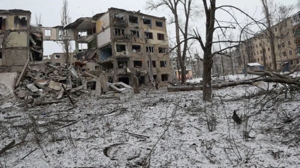 &laquo;Я уже буду тут умирать&raquo;. Репортаж Би-би-си о жизни в Авдеевке