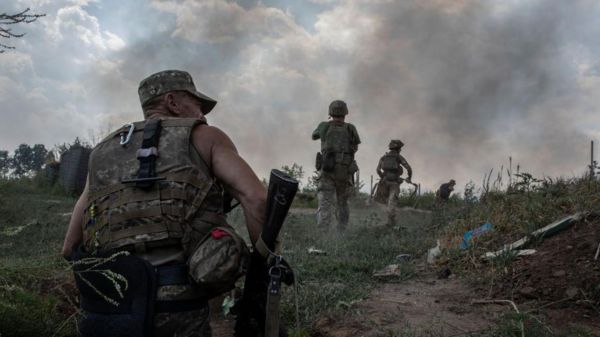 На войну после школы? Что известно о потерях России в Украине к январю