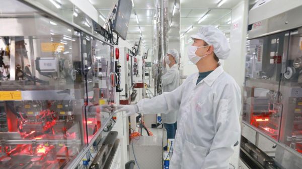 Новые ракеты, которыми Россия обстреливает Украину: откуда в&nbsp;них дефицитные микрочипы