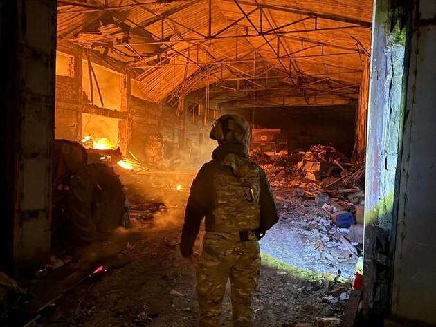 Ракетные удары по Новогродовке, раненный в Запорожской области, более 11 тыс. обесточенных домов в Марганце. Сводка ОВА за сутки