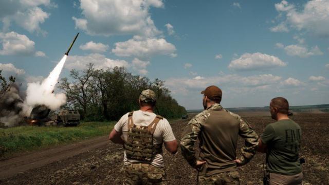 При ударе по полигону под Волновахой могли погибнуть десятки российских военных. Что известно