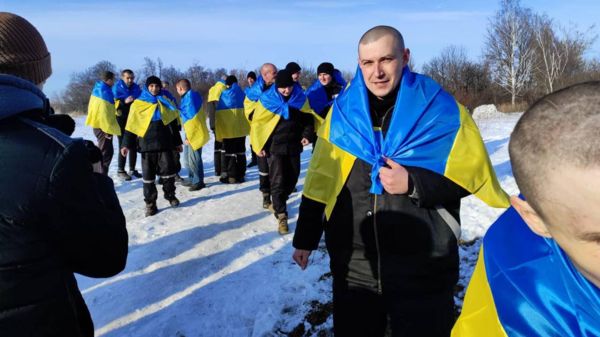 Россия и Украина обменялись пленными после крушения Ил-76. Почему это важно