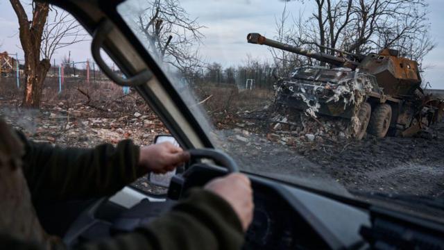 Украинские войска оставляют Авдеевку. Ситуация на данный момент