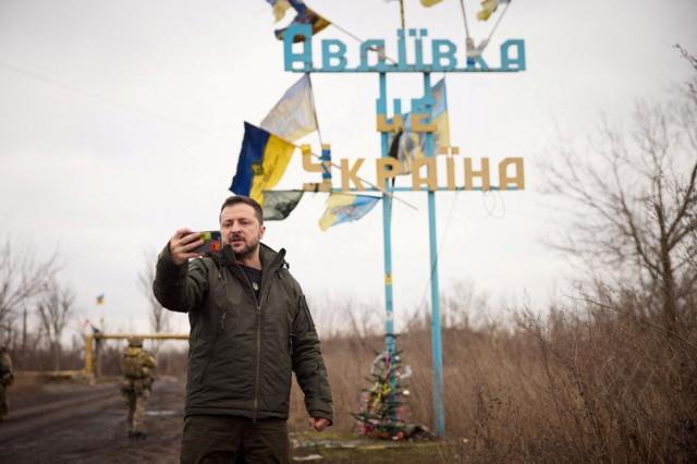 Украинские войска покинули Авдеевку. Какое это имеет значение?