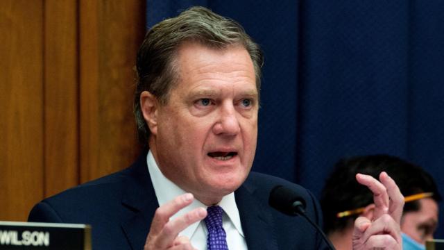 В Конгрессе объявили о «серьезной угрозе безопасности» США. Она может быть связана с Россией и ядерным оружием в космосе