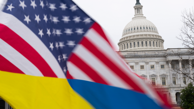 В Конгрессе США разрабатывают новый проект помощи Украине, он предлагает выделять ей деньги в виде кредита