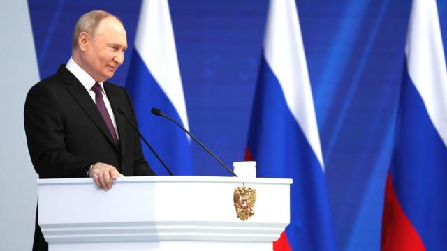 Война, семья, новая элита — что сказал Путин в послании Федеральному собранию
