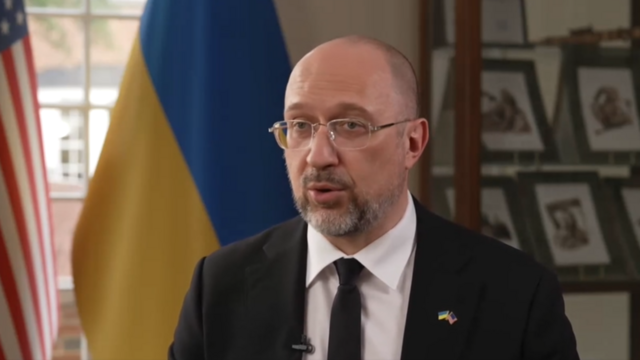 «Ситуация сложная, но мы не выдохлись». Премьер-министр Украины в интервью Би-би-си призвал Конгресс США принять закон о помощи Киеву