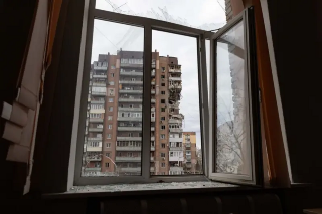Украинцы верят в победу над Россией, но меньше поддерживают Зеленского. Социологи — о настроениях в Украине весной 2024 года