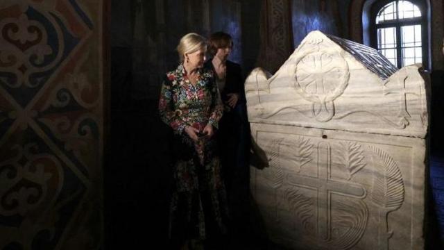 Визит солидарности с жертвами агрессии: герцогиня Эдинбургская посетила Украину
