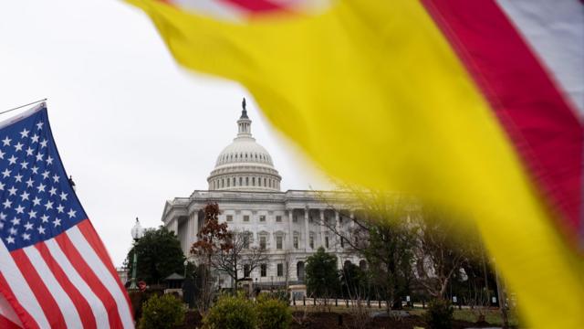 Выживет ли Украина без помощи США? Четыре главных вопроса о зависших в Конгрессе $60 млрд