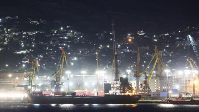 Массированная атака дронов на Новороссийск, Туапсе и Севастополь. Что известно