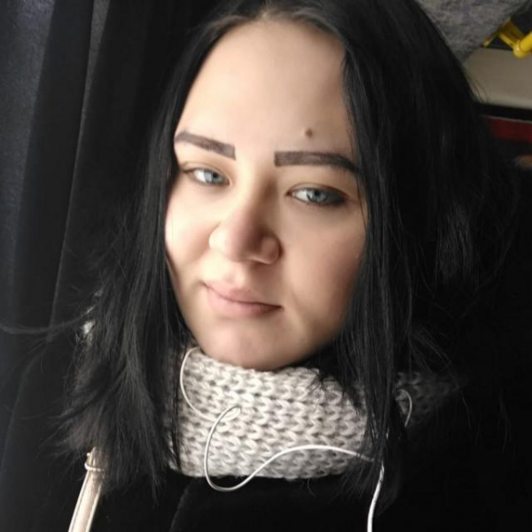 &laquo;Они все, вся их&nbsp;бригада, знали об&nbsp;этом&raquo;. Мать убитой командиром ВДВ девушки из&nbsp;Луганска рассказывает о&nbsp;своей дочери