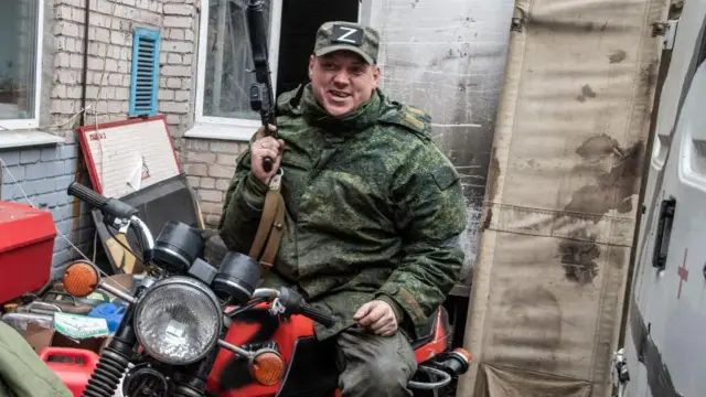 Кавалерия XXI века: почему российская армия в Украине стала воевать на мотоциклах