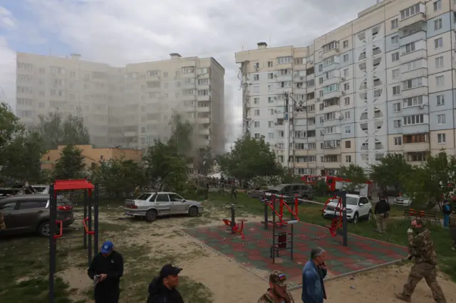 &laquo;Когда слышен звук удара, есть ощущение, что кто-то умрет&raquo;. Что происходит в Белгороде после обрушения подъезда жилого дома и усиления обстрелов