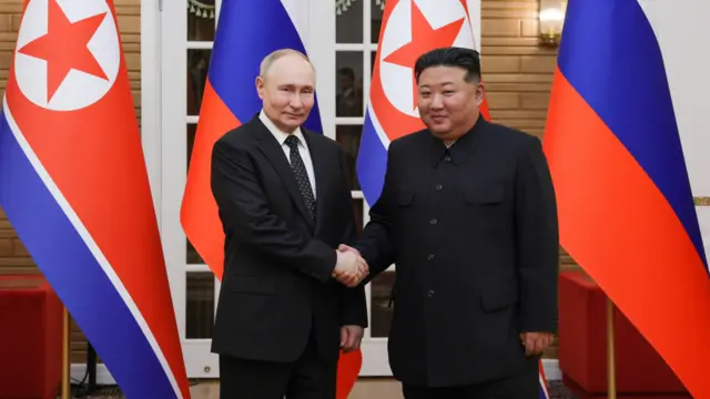 Путин и Ким Чен Ын договорились о &laquo;взаимной помощи в случае агрессии&raquo;. Главные заявления и фото из КНДР