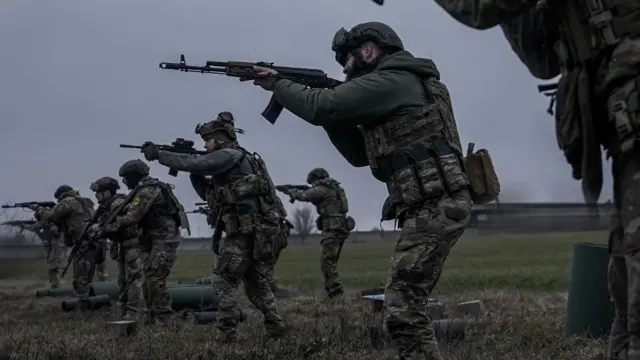 &laquo;Российскую пропаганду можно побороть&raquo;. США отменили запрет на&nbsp;поставки оружия &laquo;Азову&raquo;
